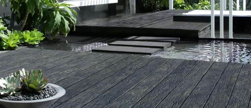 deck builders 
